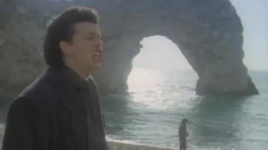 Tears For Fears - Shout