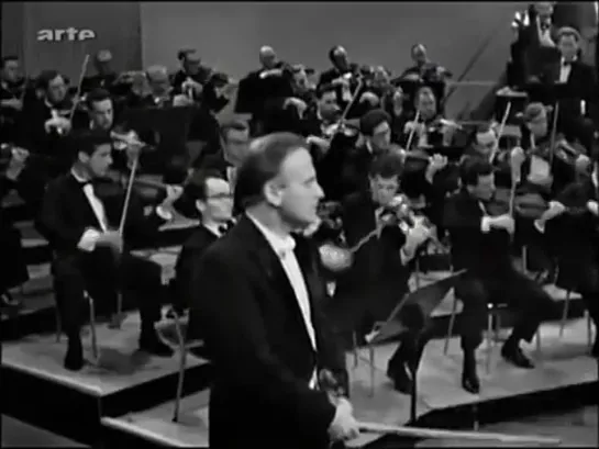 LUDWIG VAN BEETHOVEN - Violin Concerto (Yehudi Menuhin)