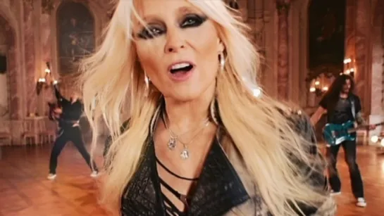 Doro - Love's Gone To Hell (2016)