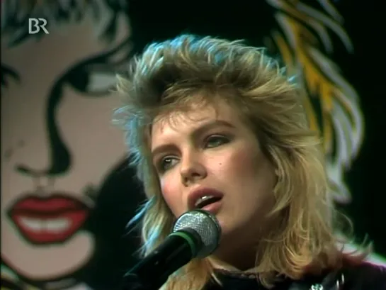 Kim Wilde - Cambodia (1982)