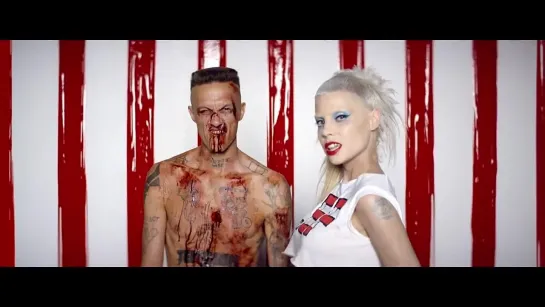 Die Antwoord – Ugly Boy HD Премьера клипа Di Antwood Antwod Дай Ди Энтвуд Антвод Антвод Donker Mag Ninja — MC Yo-landi Vi$&