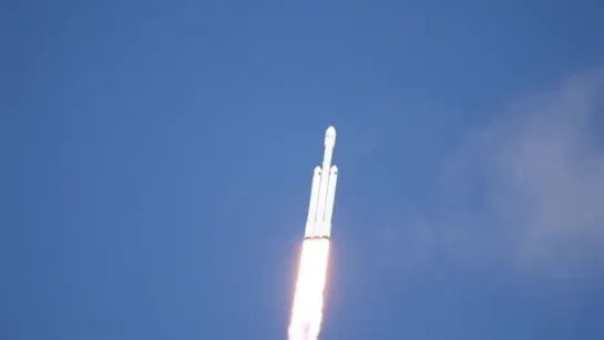 Запуск Falcon Heavy - Robin Seemangal ‏