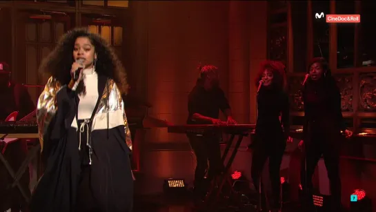 Ella Mai - Boo'd Up (Saturday Night Live 44-06 - 2018-11-17)