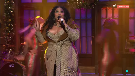 Lizzo - Truth Hurts (Saturday Night Live 45-10 - 2019-12-21)