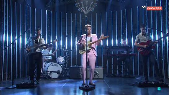 Niall Horan - Nice to Meet Ya (Saturday Night Live 45-09 - 2019-12-14)