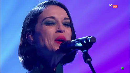 St. Vincent - Fast Slow Disco / Masseduction (Later... with Jools Holland 52-05 - 2018-06-05)