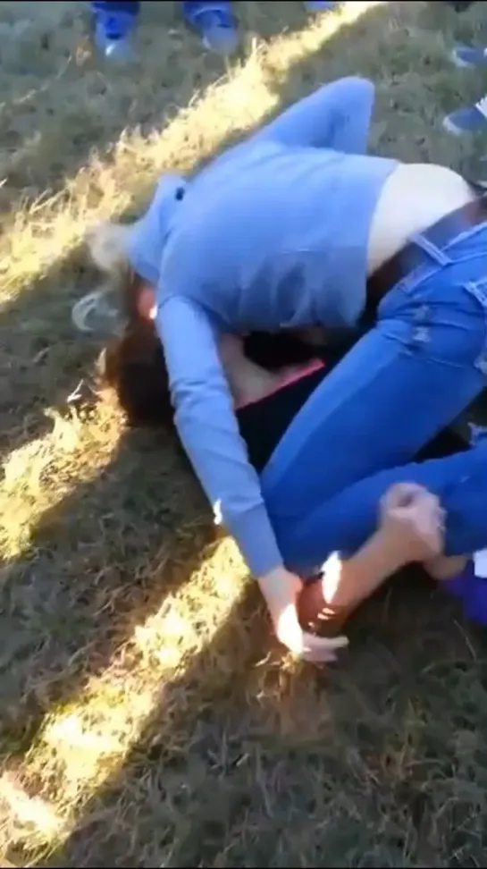 Видео от Real girl fight SGP