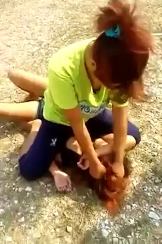 Видео от Real girl fight SGP