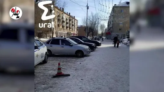 Более полная версия давки людей на парковке