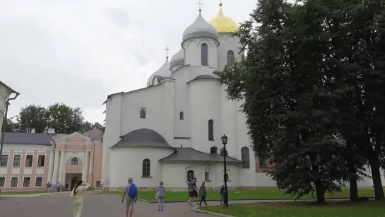 На руках у Богородицы не Иисус Христос, а Машиах !