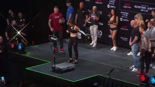 ji yeon kim vs mandy bohm - ufc charlotte ceremonial weigh-in