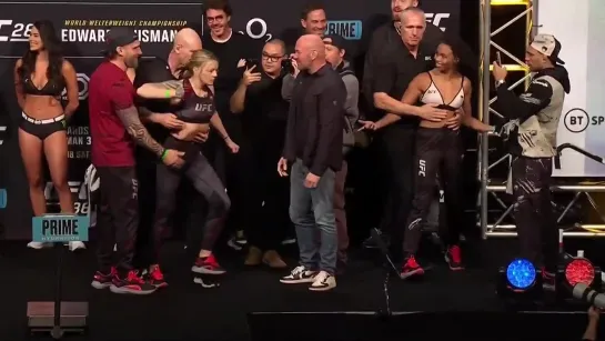 joanne wood va luana carolina - ufc 286 ceremonial weigh-in