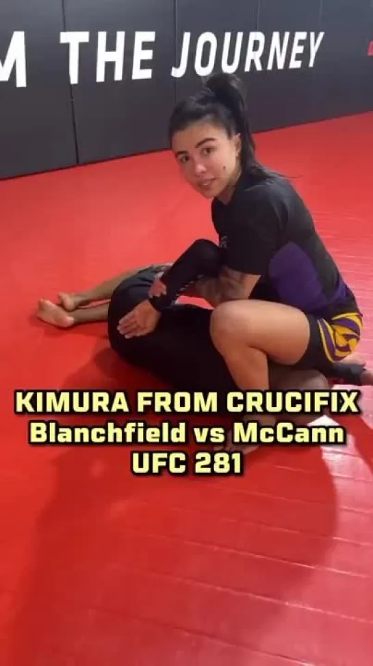 claudia gadelha breaks down the kimura from crucifix