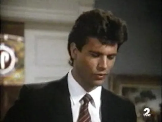 www.cineclasiconline.com_FALCON CREST 4X03 EXTRAÑOS.