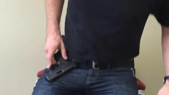 Новый тип кобуры для скрытого ношения Urban Carry Holster