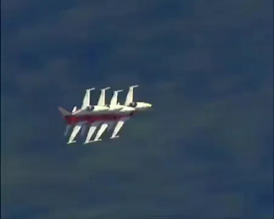 Швейцарская пилотажная группа “Patrouille Suisse”