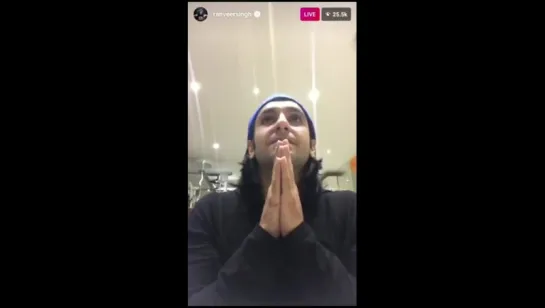 Часть 1: Ranveer Singh reacting to #PadmavatiTrailer Live On Instagram ( his first reaction)  - MYYY HEART 😭😭