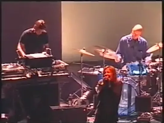 Portishead  - Mourning Air (Live)