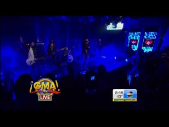 "Heart Attack" Live on GMA