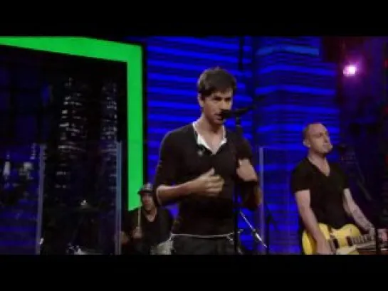 Enrique Iglesias - I Like It (Live @ Live with Regis and Kelly 2010)