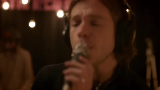 Cage The Elephant - Trouble (Wild Honey Sessions)