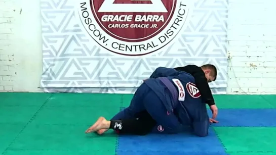 Свип из халфгарда. Команда Gracie Barra Moscow