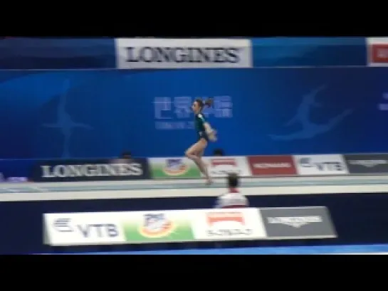 Viktoria Komova VT-2 Podium Training Worlds 2011 Tokyo