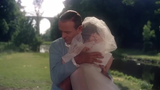 Fred Astaire  Audrey Hepburn  (Funny Face  1957)