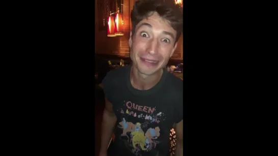 Wow! Thank you so much @MrAlexGonzalez for getting this video of Ezra Miller giving a shou