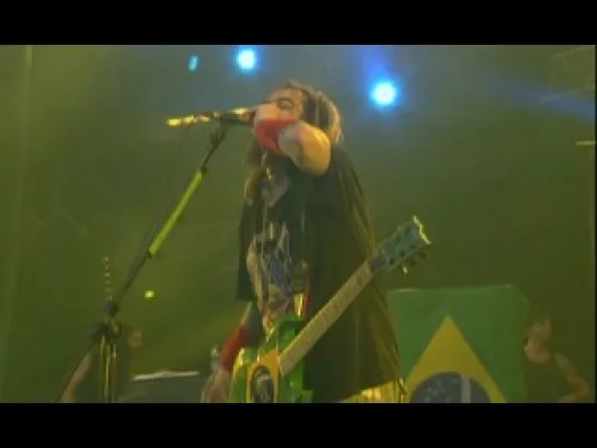 Cavalera Conspiracy - Live in France