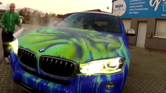 BMW X6 changes the color