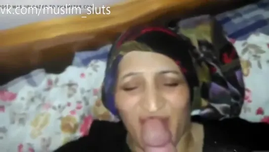 Real Mature Mother Muslim Hijabi Mazhabi Forced to Suck Blowjob ( Мусульманское порноs Turbanli Turkish Egyptain Pakistan Desi )