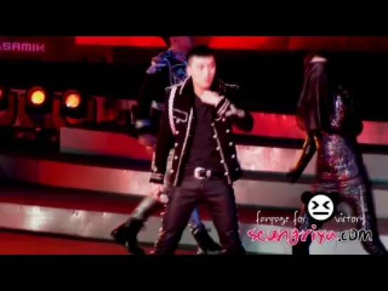 SeungRi Fancam: Fantastic Baby Performance@ Yeosu Expo 2012