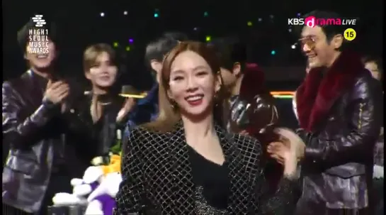 Taeyeon won Best OST All About You 그대라는 시’ at 29th High1 Seoul Music Awards with Sooyoung