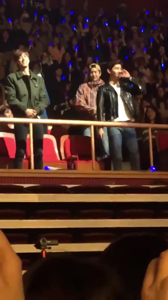 TVXQ, RV Irene, EXO Suho chokiwa HAHAHAHAHA - TheDnE_SeoulDay2