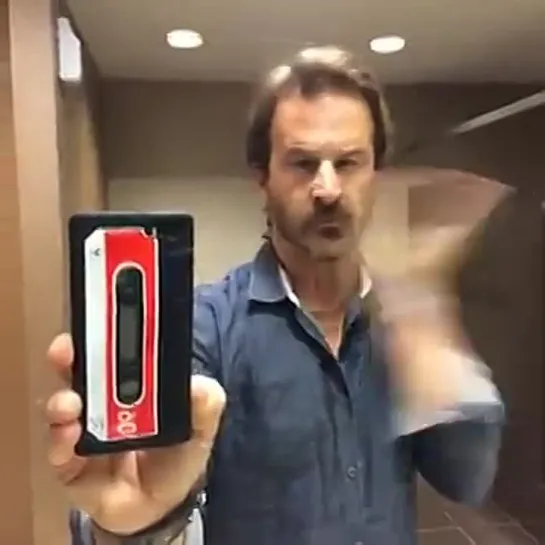 The art of shaving Dick - Richard Speight Jr.