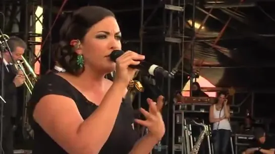 Caro Emerald Live - A Night Like This @ Sziget 2012