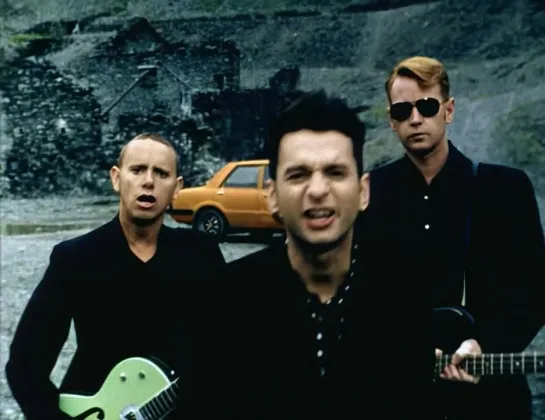 Depeche Mode – Useless HD 1080p 60fps