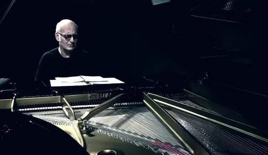 Ludovico Einaudi — Walk