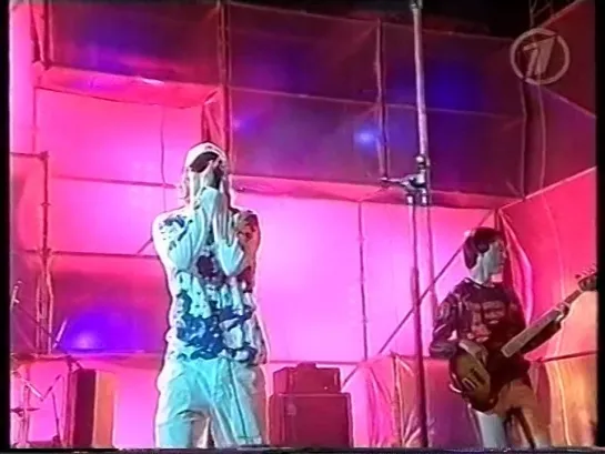 Новая Волна 2002 (Первый балтийский канал, 200х) Танцы минус, Мара (Live)