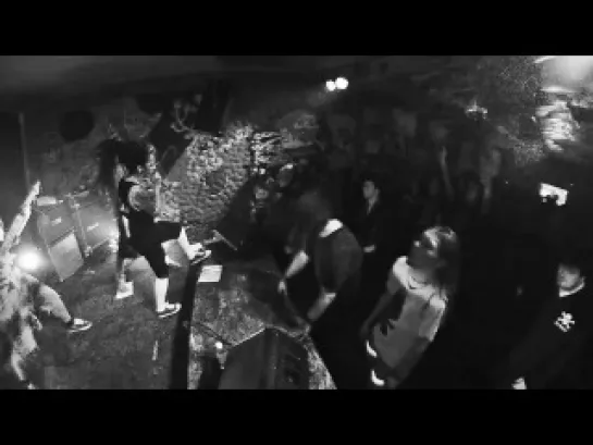 Jinjer - Scissors live @ Gambrinus Pub.mp4