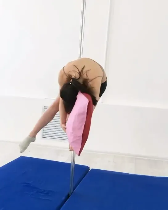 Студия Pole Dance «ЛЕГЕНДА»