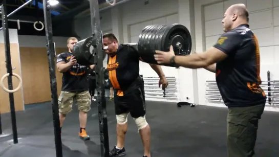 Mikhail Koklyaev 310 kg handless squat Sydney semi