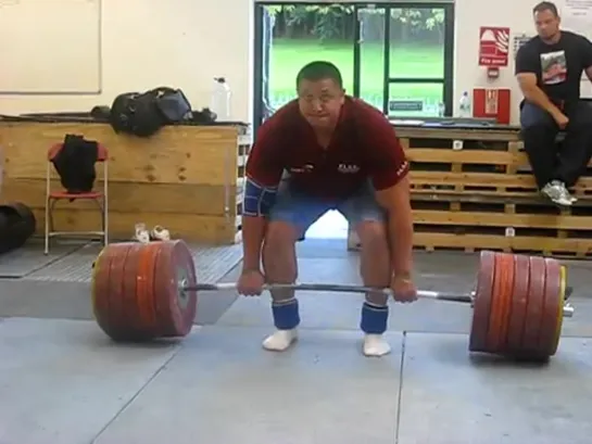 Koklayev 400kgx3 deadlift