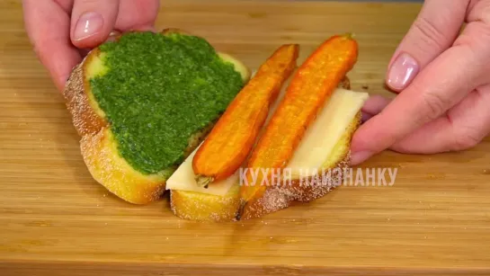 Две моркови - и вкуснейший перекус готов (ботву не выбрасываю, в ней вся "изюминка")