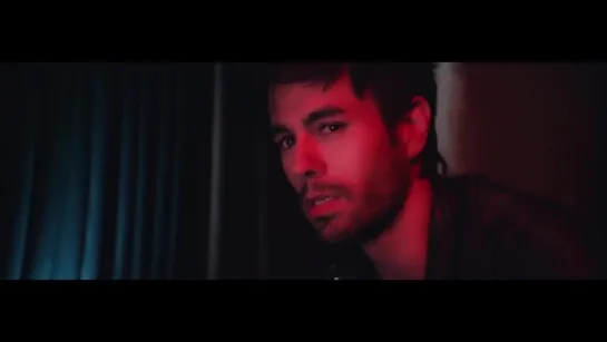 Enrique Iglesias feat. Bad Bunny - EL BAÑO