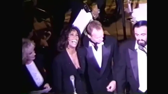 WHitney, Sing, Elton John Pavarotti - Rainforest Benefit Concert (Carnegie Hall, New York - April 9 1994)