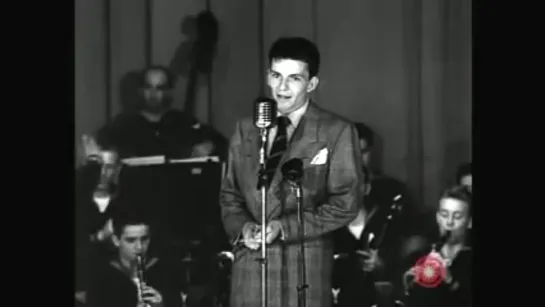 Frank Sinatra - The Song is You LIVE-1943