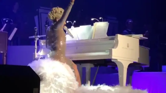 Standing Ovation Lady Gaga - Born This Way (Live in Las Vegas) 2019