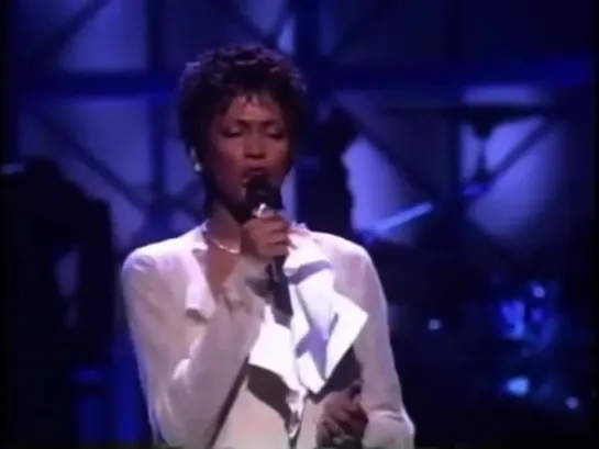 Whitney Houston - Ain't No Way 3rd day in DC 1997